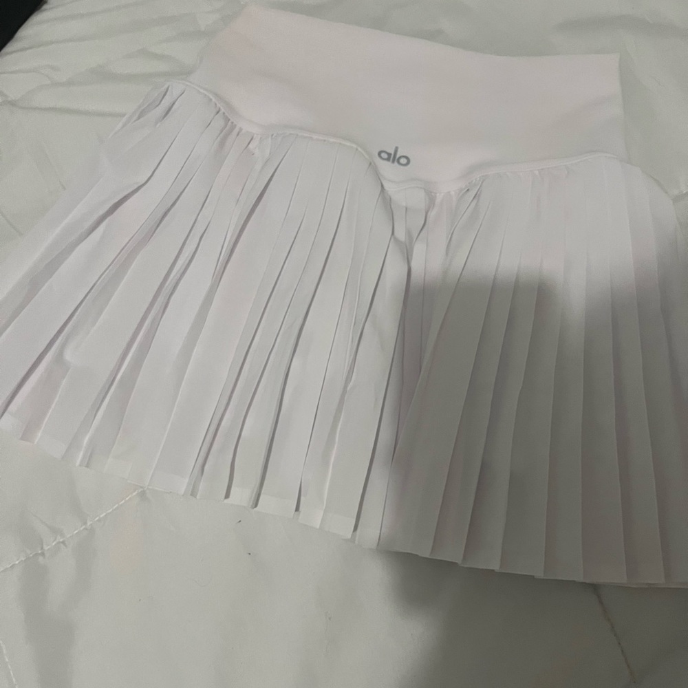 COPY - Alo skirt white xs